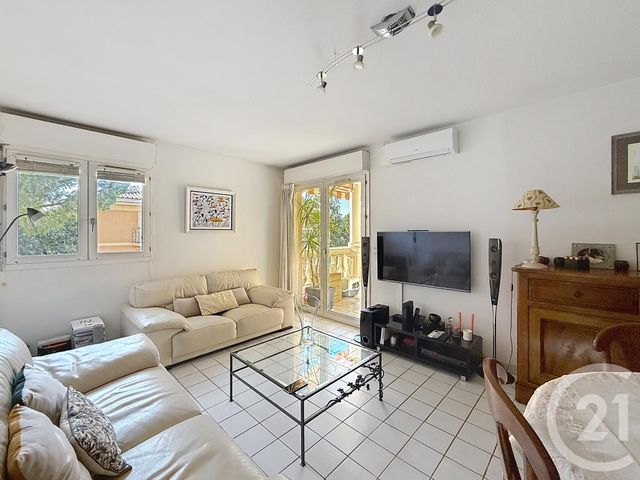 Appartement T4 à vendre - 4 pièces - 76,21 m2 - Frejus - 83 - PROVENCE-ALPES-COTE-D-AZUR