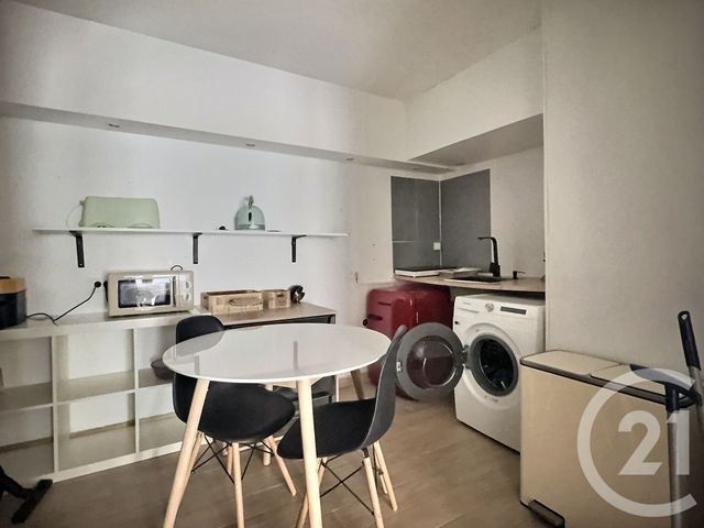Maison à vendre - 5 pièces - 95 m2 - Frejus - 83 - PROVENCE-ALPES-COTE-D-AZUR