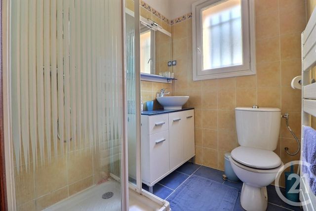 Maison à vendre - 6 pièces - 156,10 m2 - St Raphael - 83 - PROVENCE-ALPES-COTE-D-AZUR