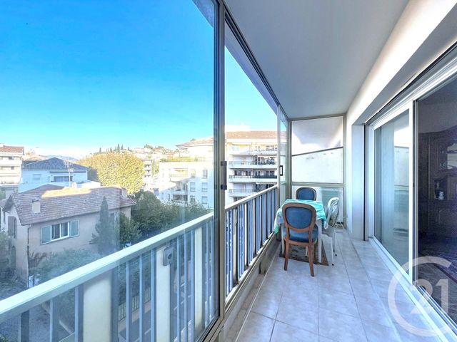 Appartement T3 &agrave; vendre - 3 pi&egrave;ces - 64,91 m2 - St Raphael - 83 - PROVENCE-ALPES-COTE-D-AZUR