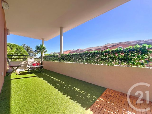 Appartement T3 à vendre - 3 pièces - 67,70 m2 - Puget Sur Argens - 83 - PROVENCE-ALPES-COTE-D-AZUR
