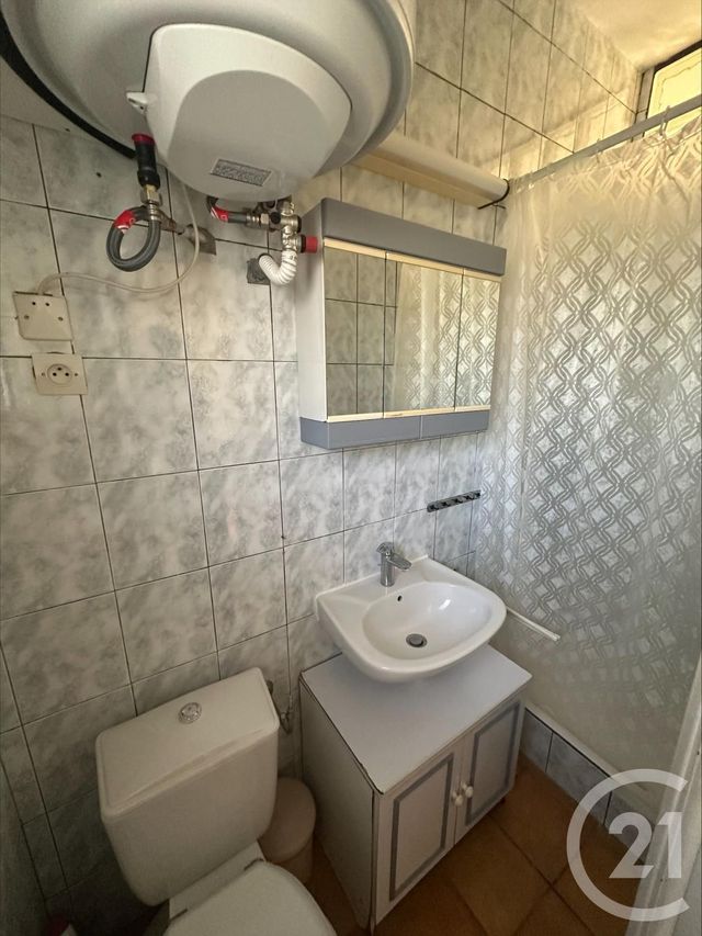 Appartement Studio &agrave; vendre - 1 pi&egrave;ce - 19,31 m2 - Frejus - 83 - PROVENCE-ALPES-COTE-D-AZUR