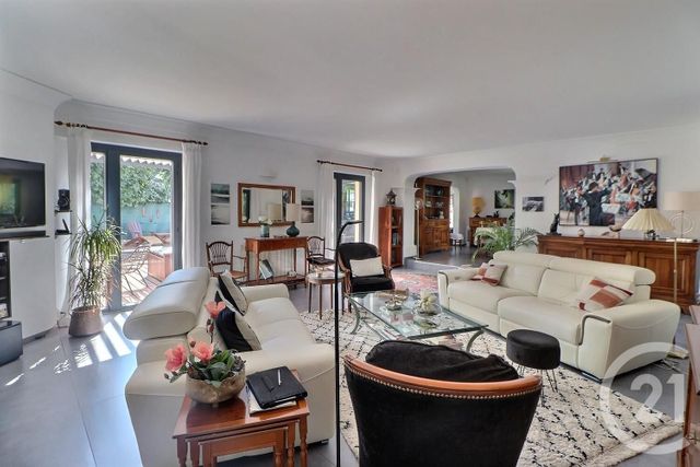 Maison à vendre - 5 pièces - 167 m2 - Les Arcs - 83 - PROVENCE-ALPES-COTE-D-AZUR