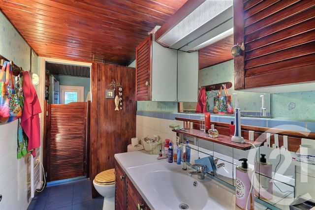 Maison à vendre - 7 pièces - 150 m2 - Frejus - 83 - PROVENCE-ALPES-COTE-D-AZUR