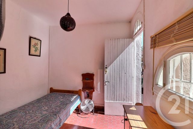 Maison à vendre - 7 pièces - 150 m2 - Frejus - 83 - PROVENCE-ALPES-COTE-D-AZUR