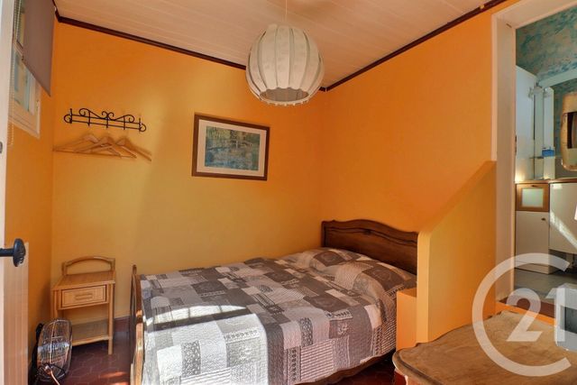 Maison à vendre - 7 pièces - 150 m2 - Frejus - 83 - PROVENCE-ALPES-COTE-D-AZUR