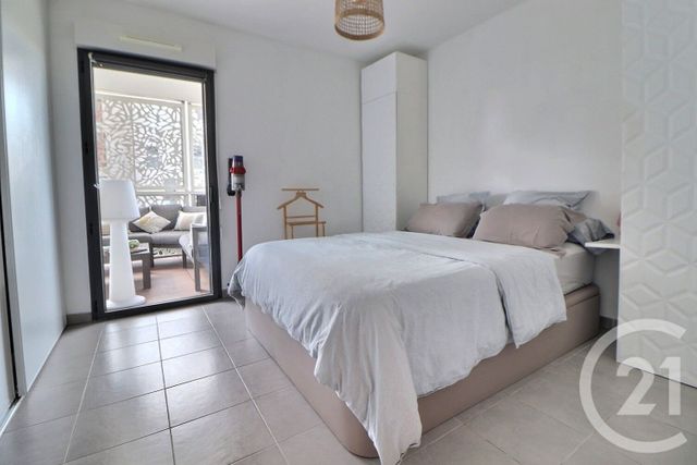 Appartement F3 à vendre - 3 pièces - 68,40 m2 - Frejus - 83 - PROVENCE-ALPES-COTE-D-AZUR