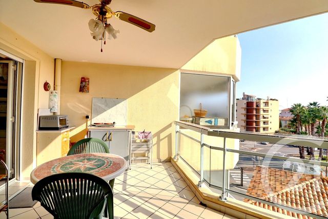 Appartement T3 à vendre - 3 pièces - 67,83 m2 - Frejus - 83 - PROVENCE-ALPES-COTE-D-AZUR