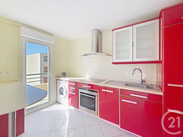 Appartement F3 à vendre - 3 pièces - 76,40 m2 - Frejus - 83 - PROVENCE-ALPES-COTE-D-AZUR