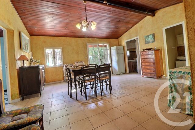 Afficher la photo en grand Maison à vendre - 4 pièces - 67 m2 - Frejus - 83 - PROVENCE-ALPES-COTE-D-AZUR