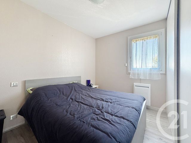 Appartement T2 à vendre - 2 pièces - 37,11 m2 - Frejus - 83 - PROVENCE-ALPES-COTE-D-AZUR