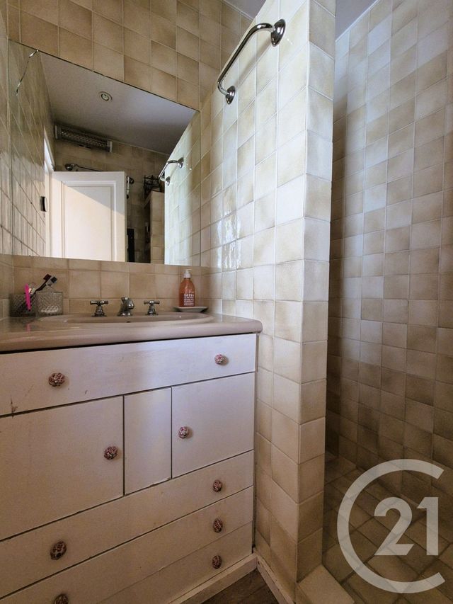 Maison à vendre - 6 pièces - 142 m2 - St Paul En Foret - 83 - PROVENCE-ALPES-COTE-D-AZUR