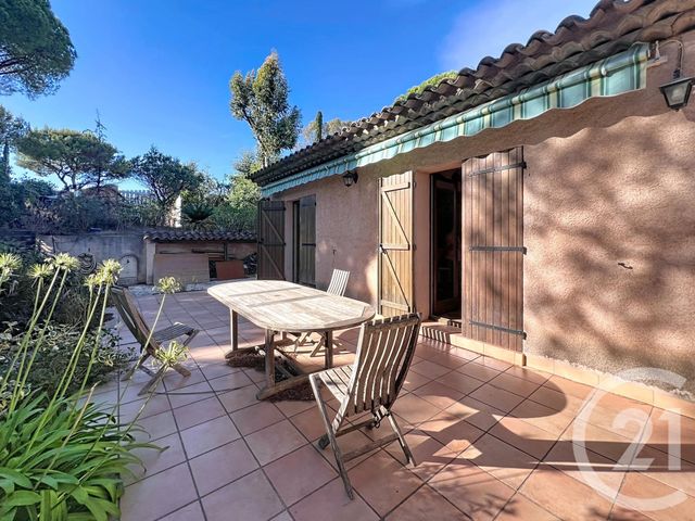 Maison à vendre - 8 pièces - 209,49 m2 - Frejus - 83 - PROVENCE-ALPES-COTE-D-AZUR