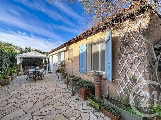 Maison à vendre - 5 pièces - 105,96 m2 - Frejus - 83 - PROVENCE-ALPES-COTE-D-AZUR