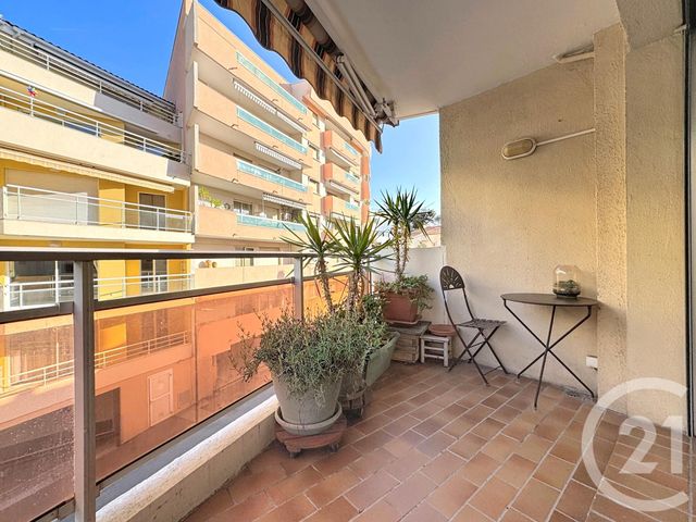 Appartement F2 &agrave; vendre - 2 pi&egrave;ces - 49,33 m2 - St Raphael - 83 - PROVENCE-ALPES-COTE-D-AZUR
