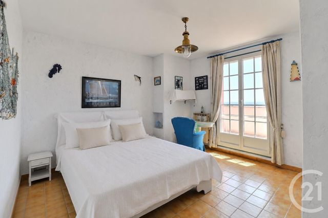 Maison &agrave; vendre - 7 pi&egrave;ces - 180 m2 - Roquebrune Sur Argens - 83 - PROVENCE-ALPES-COTE-D-AZUR
