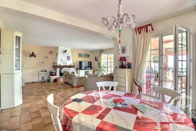 Maison &agrave; vendre - 7 pi&egrave;ces - 180 m2 - Roquebrune Sur Argens - 83 - PROVENCE-ALPES-COTE-D-AZUR