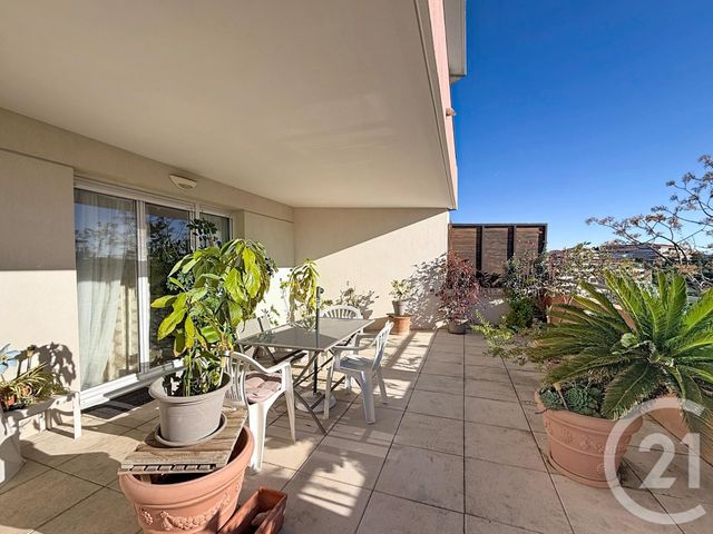 Appartement T3 &agrave; vendre - 3 pi&egrave;ces - 82,53 m2 - St Raphael - 83 - PROVENCE-ALPES-COTE-D-AZUR