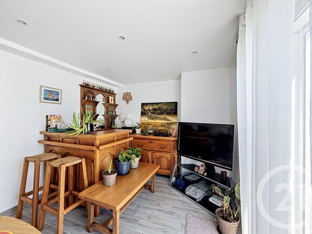 Maison &agrave; vendre - 7 pi&egrave;ces - 197,82 m2 - St Aygulf - 83 - PROVENCE-ALPES-COTE-D-AZUR