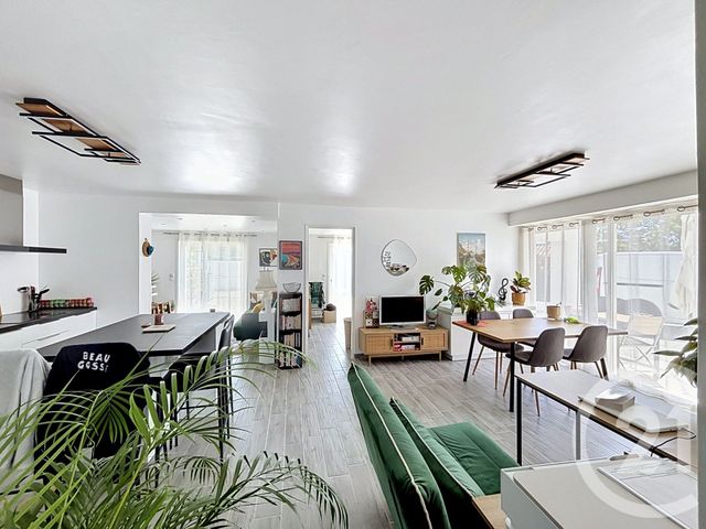 Maison &agrave; vendre - 7 pi&egrave;ces - 197,82 m2 - St Aygulf - 83 - PROVENCE-ALPES-COTE-D-AZUR