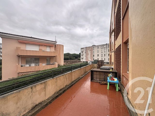 Appartement T4 &agrave; vendre - 4 pi&egrave;ces - 72,96 m2 - Frejus - 83 - PROVENCE-ALPES-COTE-D-AZUR