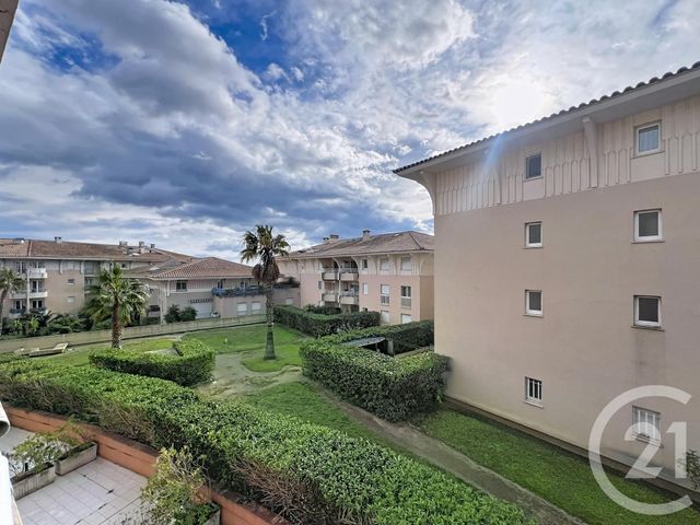 Appartement &agrave; vendre - 2 pi&egrave;ces - 30,05 m2 - Frejus - 83 - PROVENCE-ALPES-COTE-D-AZUR