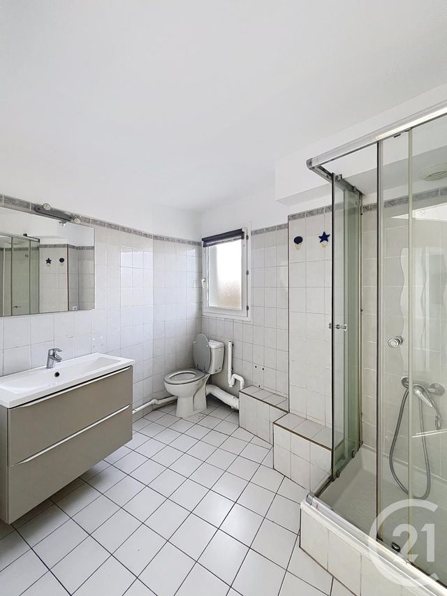 Appartement &agrave; vendre - 2 pi&egrave;ces - 30,05 m2 - Frejus - 83 - PROVENCE-ALPES-COTE-D-AZUR