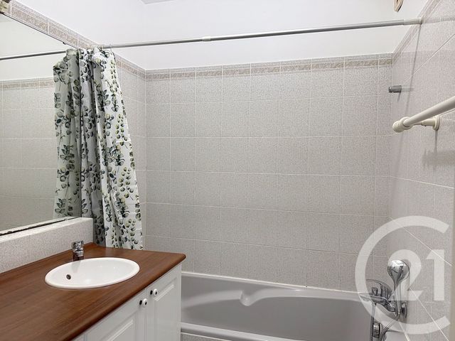 Appartement T2 &agrave; vendre - 2 pi&egrave;ces - 42,14 m2 - Frejus - 83 - PROVENCE-ALPES-COTE-D-AZUR