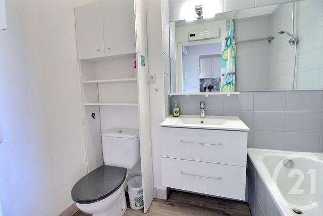 Appartement F2 &agrave; vendre - 2 pi&egrave;ces - 28,99 m2 - Frejus - 83 - PROVENCE-ALPES-COTE-D-AZUR