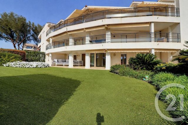 Appartement F3 &agrave; vendre - 3 pi&egrave;ces - 100,02 m2 - St Raphael - 83 - PROVENCE-ALPES-COTE-D-AZUR