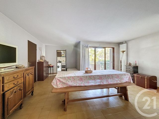Appartement F2 &agrave; vendre - 2 pi&egrave;ces - 54,04 m2 - St Raphael - 83 - PROVENCE-ALPES-COTE-D-AZUR