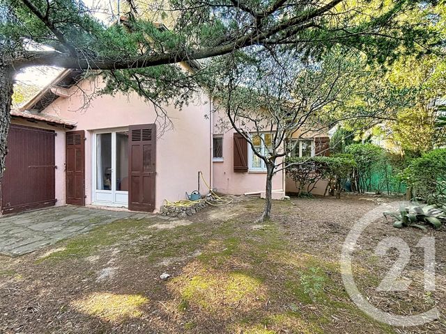 Maison &agrave; vendre - 5 pi&egrave;ces - 86,33 m2 - Frejus - 83 - PROVENCE-ALPES-COTE-D-AZUR