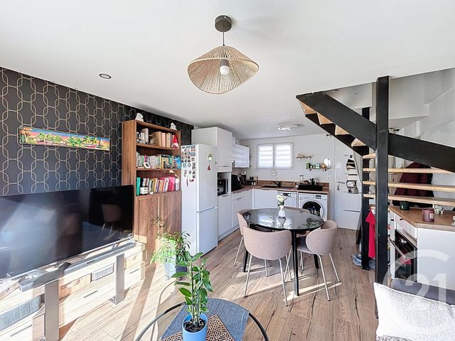 Appartement F2 &agrave; vendre - 2 pi&egrave;ces - 37,63 m2 - Puget Sur Argens - 83 - PROVENCE-ALPES-COTE-D-AZUR