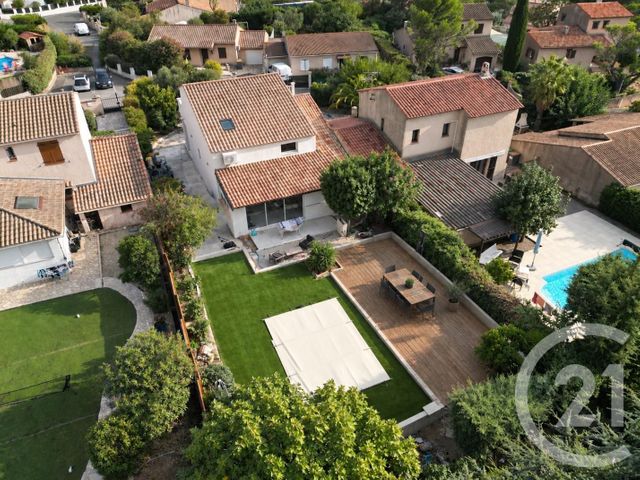 Maison &agrave; vendre - 5 pi&egrave;ces - 135,45 m2 - St Raphael - 83 - PROVENCE-ALPES-COTE-D-AZUR