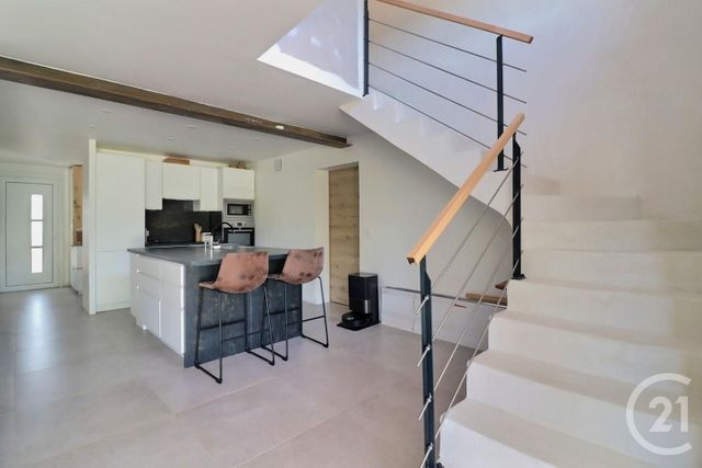 Maison &agrave; vendre - 5 pi&egrave;ces - 135,45 m2 - St Raphael - 83 - PROVENCE-ALPES-COTE-D-AZUR