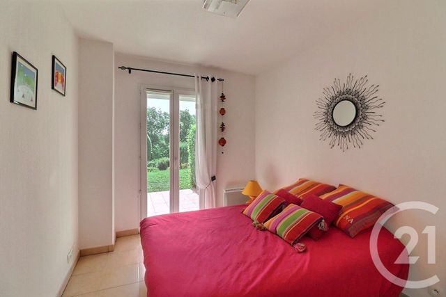 Appartement T3 &agrave; vendre - 3 pi&egrave;ces - 68,81 m2 - Frejus - 83 - PROVENCE-ALPES-COTE-D-AZUR