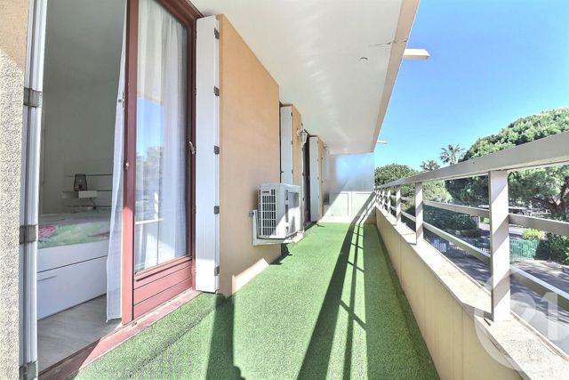 Appartement T2 &agrave; vendre - 2 pi&egrave;ces - 43,78 m2 - Frejus - 83 - PROVENCE-ALPES-COTE-D-AZUR