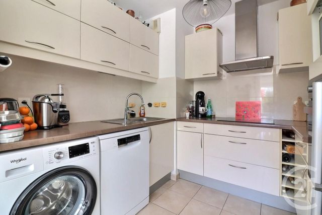 Appartement T4 &agrave; vendre - 4 pi&egrave;ces - 81,96 m2 - Frejus - 83 - PROVENCE-ALPES-COTE-D-AZUR