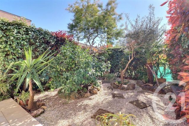 Appartement T4 &agrave; vendre - 4 pi&egrave;ces - 81,96 m2 - Frejus - 83 - PROVENCE-ALPES-COTE-D-AZUR