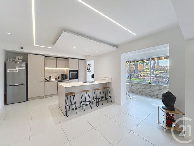 Maison &agrave; vendre - 4 pi&egrave;ces - 176,02 m2 - Puget Sur Argens - 83 - PROVENCE-ALPES-COTE-D-AZUR