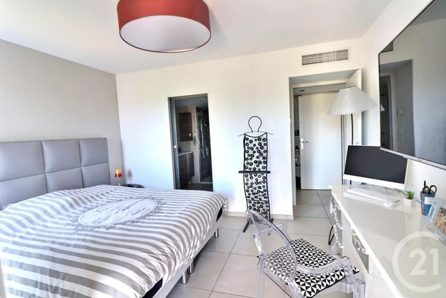 Appartement T4 &agrave; vendre - 4 pi&egrave;ces - 103,01 m2 - Frejus - 83 - PROVENCE-ALPES-COTE-D-AZUR