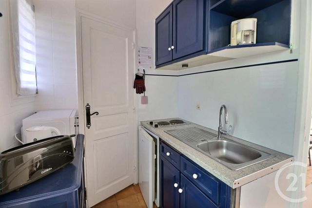 Appartement Studio &agrave; vendre - 1 pi&egrave;ce - 19,59 m2 - Frejus - 83 - PROVENCE-ALPES-COTE-D-AZUR