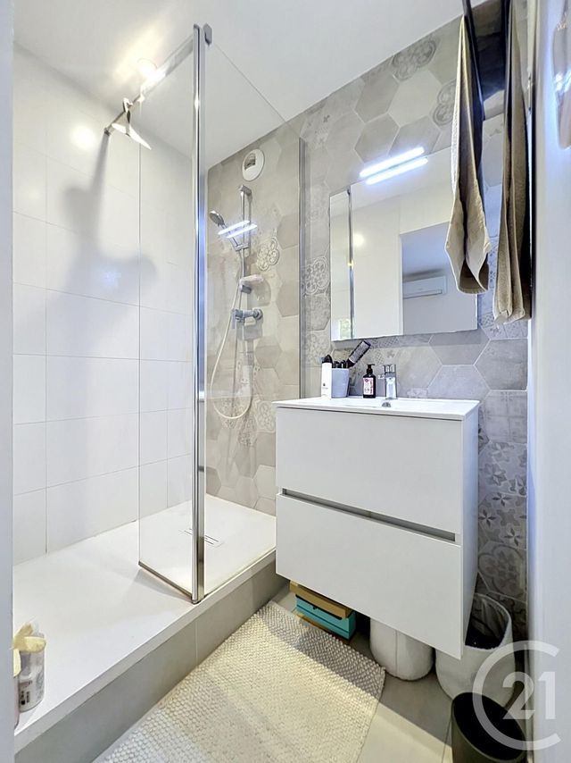 Maison &agrave; vendre - 5 pi&egrave;ces - 113,04 m2 - St Raphael - 83 - PROVENCE-ALPES-COTE-D-AZUR