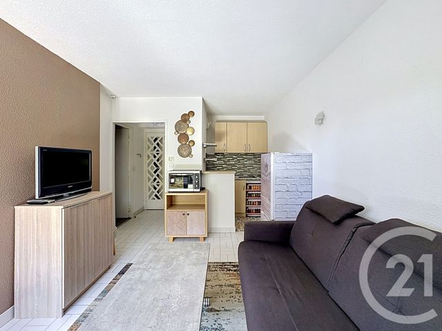 Appartement T2 &agrave; vendre - 2 pi&egrave;ces - 23,75 m2 - St Raphael - 83 - PROVENCE-ALPES-COTE-D-AZUR