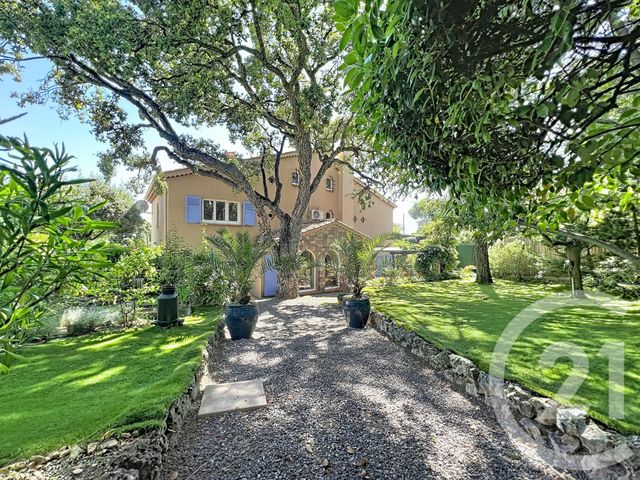Maison &agrave; vendre - 8 pi&egrave;ces - 175 m2 - St Raphael - 83 - PROVENCE-ALPES-COTE-D-AZUR