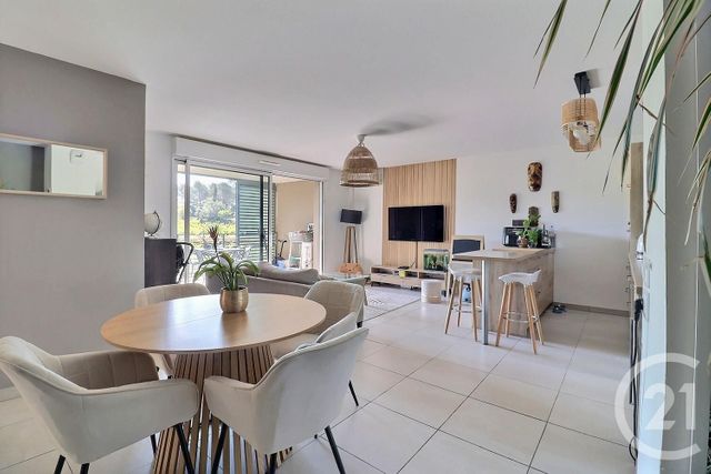Appartement F3 &agrave; vendre - 3 pi&egrave;ces - 67,92 m2 - Frejus - 83 - PROVENCE-ALPES-COTE-D-AZUR