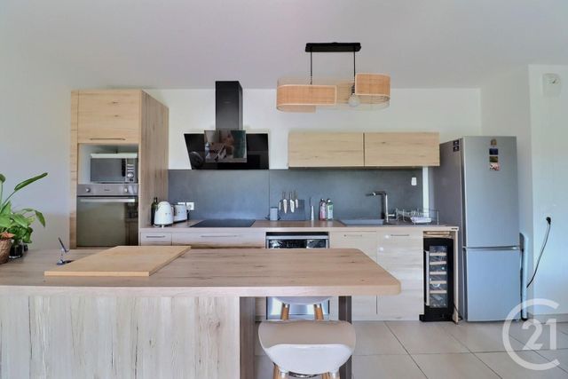 Appartement F3 &agrave; vendre - 3 pi&egrave;ces - 67,92 m2 - Frejus - 83 - PROVENCE-ALPES-COTE-D-AZUR