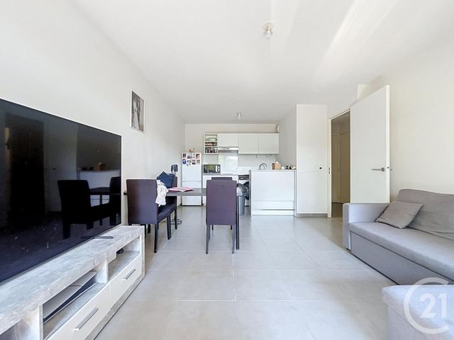 Appartement F2 &agrave; vendre - 2 pi&egrave;ces - 43 m2 - Frejus - 83 - PROVENCE-ALPES-COTE-D-AZUR