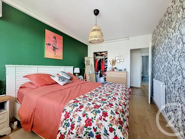 Appartement T4 &agrave; vendre - 4 pi&egrave;ces - 67,80 m2 - Frejus - 83 - PROVENCE-ALPES-COTE-D-AZUR