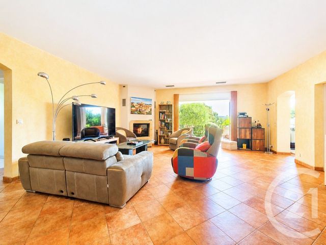 Maison &agrave; vendre - 8 pi&egrave;ces - 190 m2 - Frejus - 83 - PROVENCE-ALPES-COTE-D-AZUR